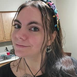 Sitter Profile Image: Leona B.