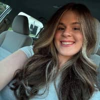 Sitter Profile Image: Ariana R.