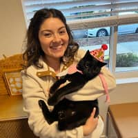 Sitter Profile Image: Victoria T.