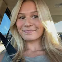 Sitter Profile Image: Julyssa M.