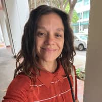 Sitter Profile Image: Ana R.