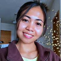 Sitter Profile Image: Regine T.