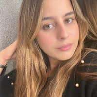 Sitterprofilbild: Flora L.