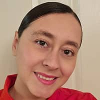 Sitter Profile Image: Ginna U.
