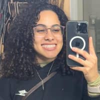 Sitter Profile Image: Leyole G.