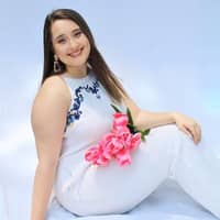 Sitter Profile Image: Linda D.