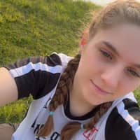 Sitter Profile Image: heather f.