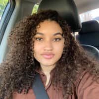 Sitter Profile Image: Savannah W.