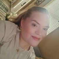 Sitter Profile Image: Gina Z.