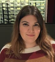 Sitter Profile Image: Mia K.