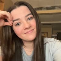 Sitter Profile Image: Ashley B.