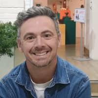 Sitter Profile Image: Andrew S.