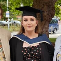 Sitter Profile Image: Rhiannon F.