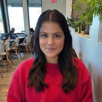 Sitter Profile Image: Michaela R.