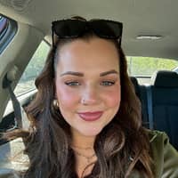 Sitter Profile Image: Alison D.