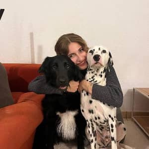 Sitter Profile Image: Julie F.