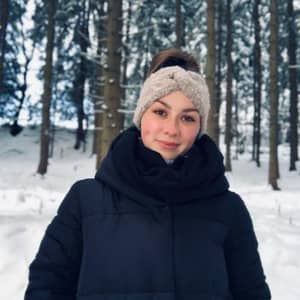 Sitter Profile Image: Hanna P.