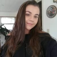 Sitter Profile Image: Stephanie K.