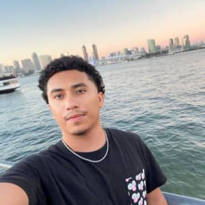 Sitter Profile Image: Josue H.
