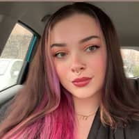 Sitter Profile Image: Ashley Z.