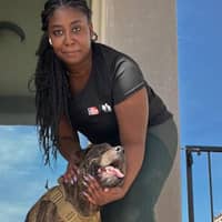 Sitter Profile Image: Sarah W.