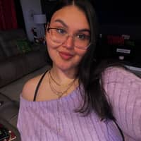 Sitter Profile Image: Yaslin M.