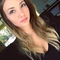 Sitter Profile Image: Genevieve B.