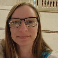 Sitter Profile Image: Abigail R.