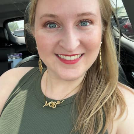 Sitter Profile Image: Megan C.