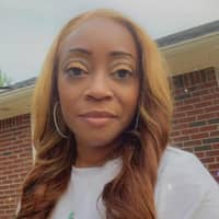 Sitter Profile Image: Shwanda M.