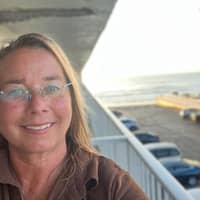 Sitter Profile Image: Molly M.