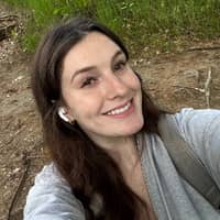 Sitter Profile Image: Alexandra G.