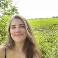 Sitter Profile Image: Mélissia C.