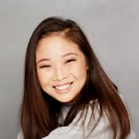 Sitter Profile Image: Lindsey C.