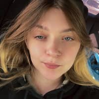 Sitter Profile Image: Miranda N.