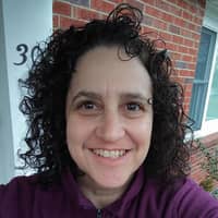 Sitter Profile Image: Laura G.