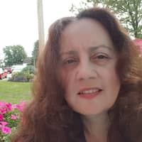 Sitter Profile Image: Lourdes Q.