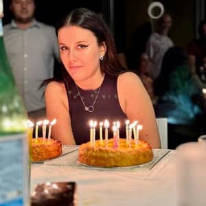 Sitter Profile Image: Carla P.