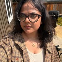 Sitter Profile Image: Neonica N.