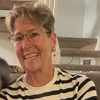 Sitter Profile Image: Deborah G.