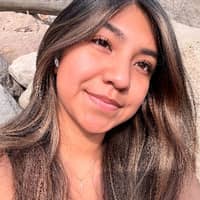 Sitter Profile Image: Emely V.