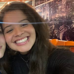 Sitter Profile Image: Fabiana Cristina B.