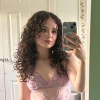 Sitter Profile Image: Erin B.