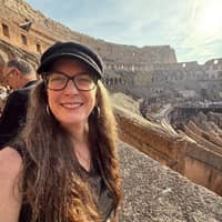 Sitter Profile Image: Tina-Marie M.