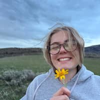 Sitter Profile Image: Avery H.