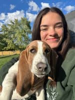 Sitter Profile Image: Alyssa B.