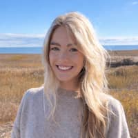 Sitter Profile Image: Lauren M.