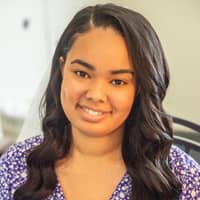 Sitter Profile Image: Carmen W.