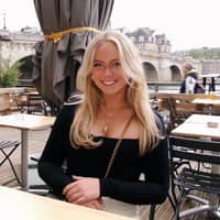 Sitter Profile Image: Margaret W.