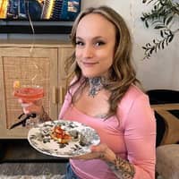 Sitter Profile Image: Hayley S.